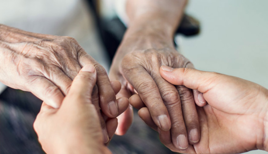 “Não desprezes a fala de velhos sábios e sejam-te familiares os seus provérbios” (Eclo 8,9) “Não desprezes a fala de velhos sábios e sejam-te familiares os seus provérbios” (Eclo 8,9)