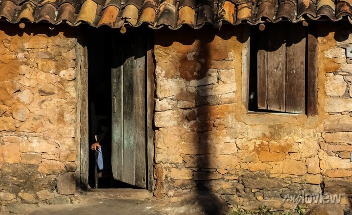 256. Porta 256. Porta