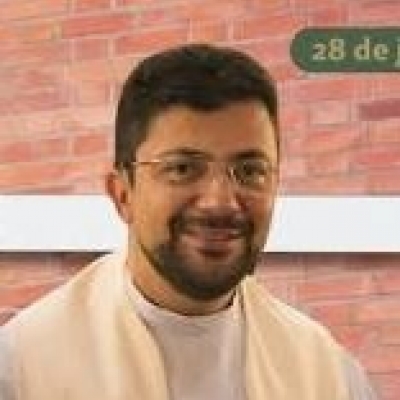 Pe. Marcus Mareano